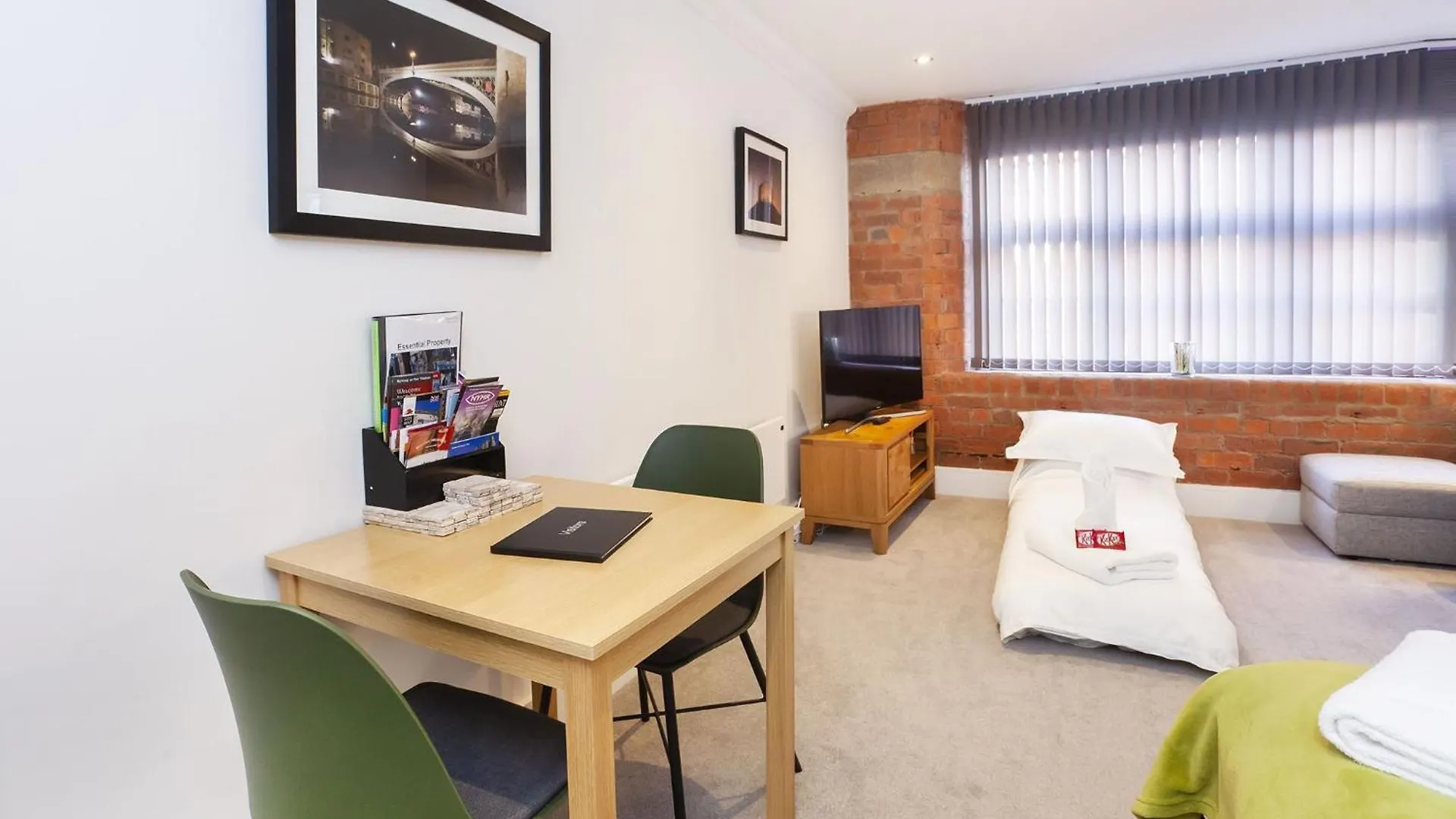Feriehus 58 Cocoa Suites Riverside Studio With Parking York