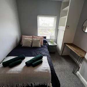 https://the-terrace-chester-modern-3-bed-house.hotelsin-chester.com